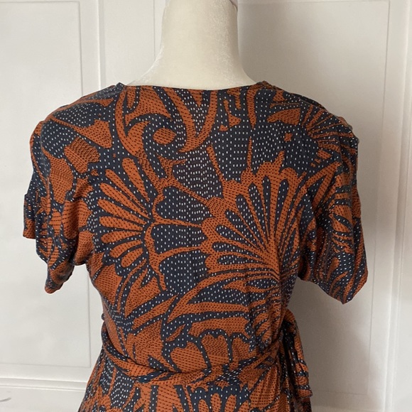 BCBG MAXAZRIA multicolored dress with side tie detail - Picture 5 of 6